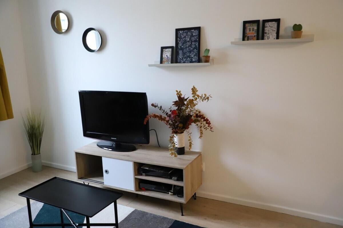 Le 23 De Louis Apartment ลิมอจส์ ภายนอก รูปภาพ