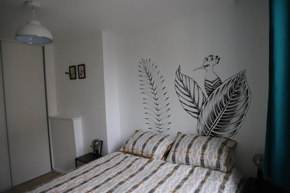 Le 23 De Louis Apartment ลิมอจส์ ภายนอก รูปภาพ